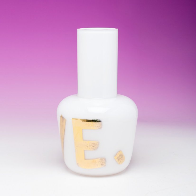 Vase UNNAMED with GOLDEN TOUCH / white | QUBUS