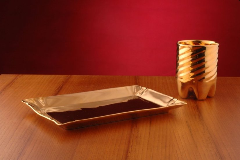 Goodwater cup GOLD | QUBUS