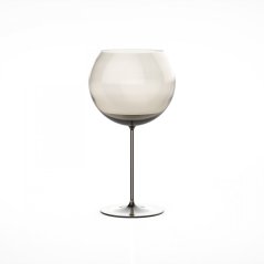 Wine glass | LUKÁŠ HOUDEK