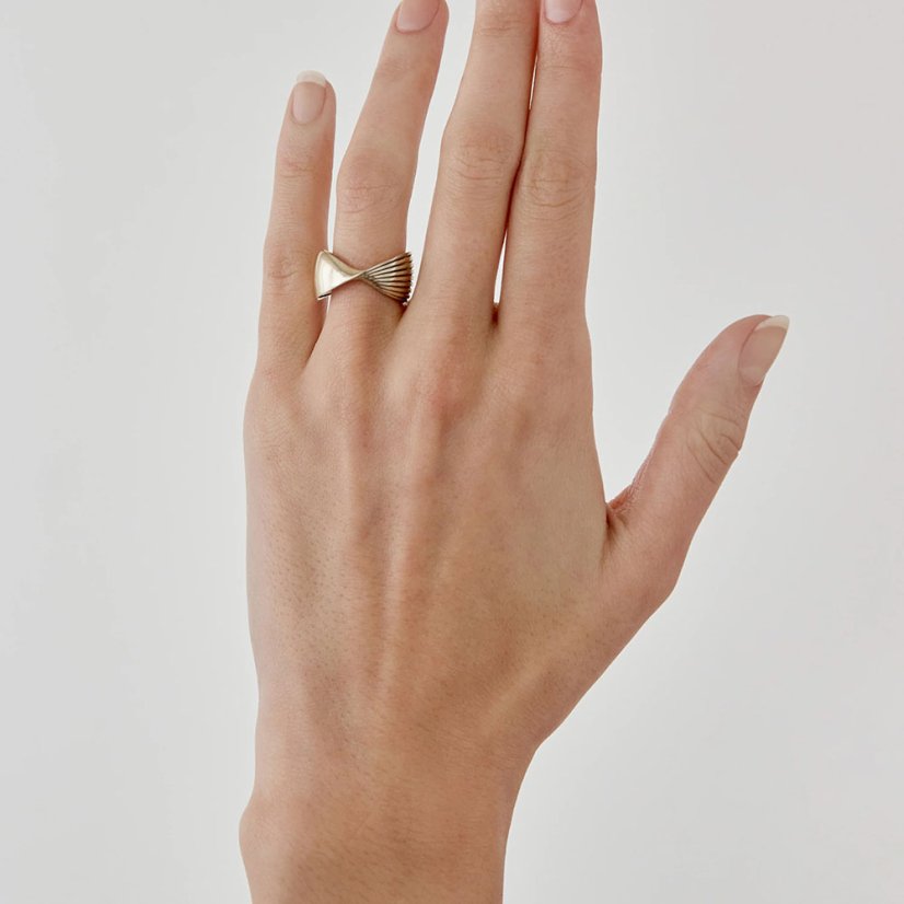 Ring BREATH 04 | KLÁRA ŠÍPKOVÁ