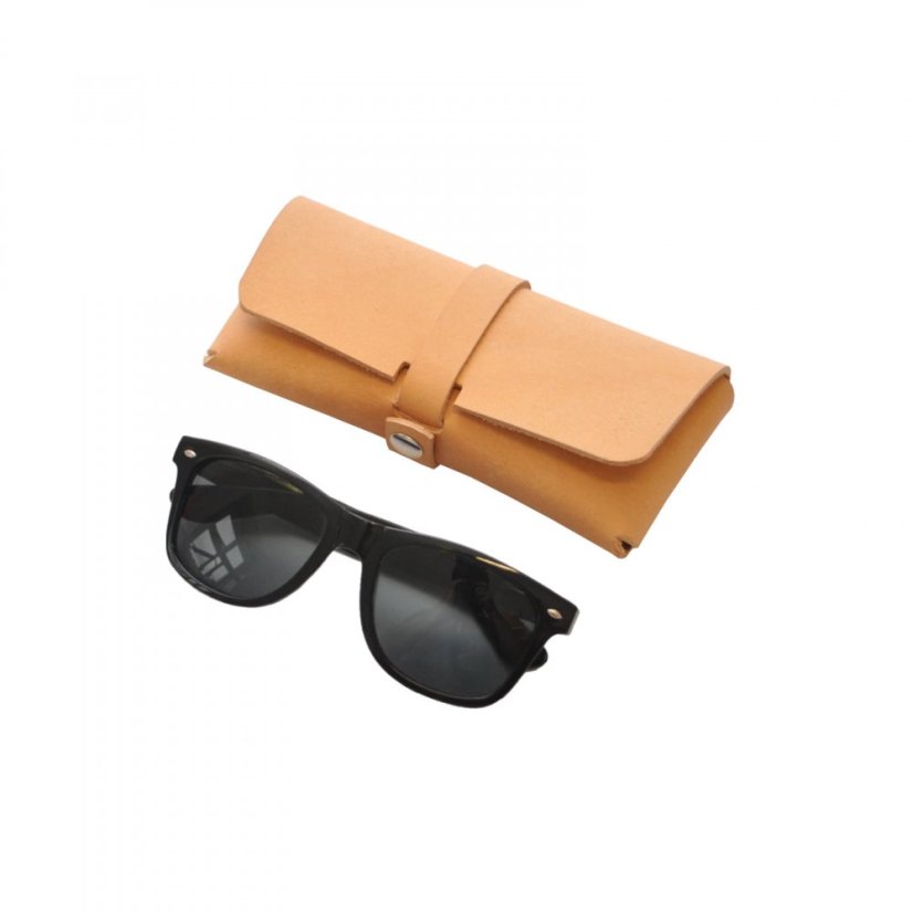 Eyeglass case | FERNANDO ECHEVERRIA