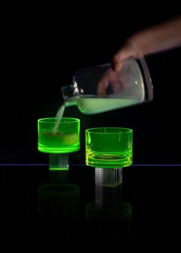 Sklenice WHISKEY CUBE URANOVÁ | LUKÁŠ HOUDEK