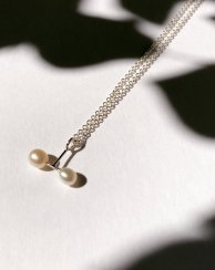 Necklace DOUBLE PEARL A | KARLA JEWELRY STUDIO