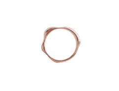 Ring Es | MARIA KOBELOVÁ