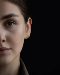 Náušnice GOOSEBUMBS OLIVINE GOLD STUD | METAFORMI