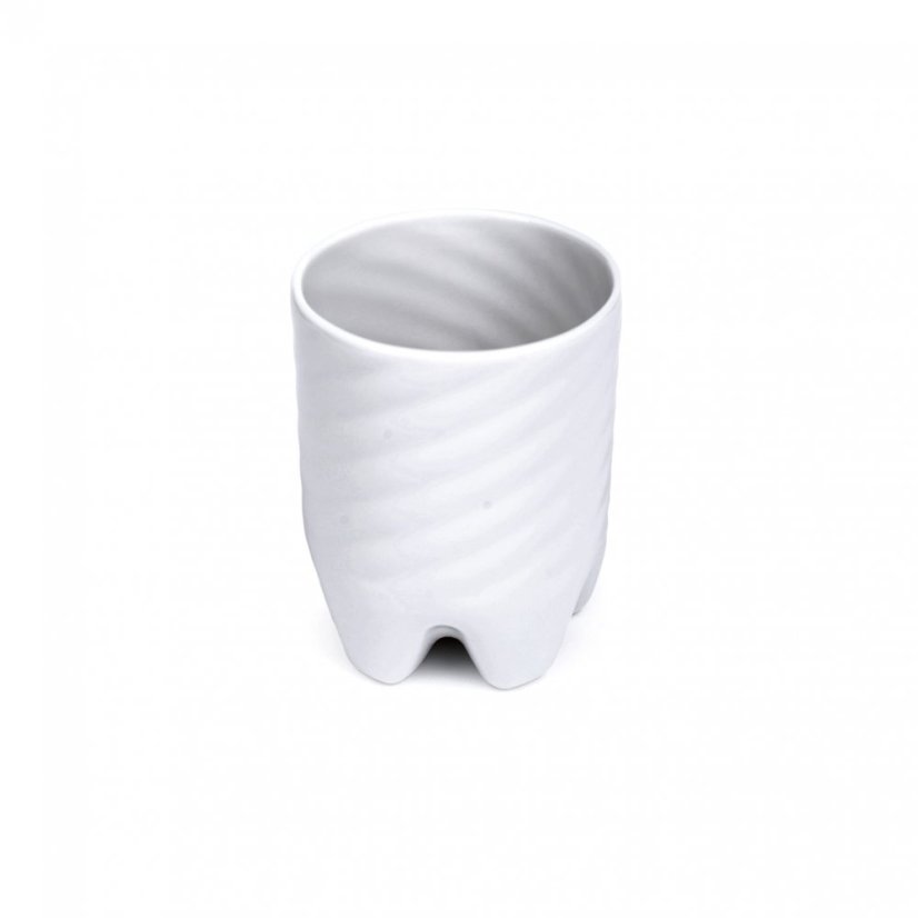 Goodwater cup WHITE | QUBUS